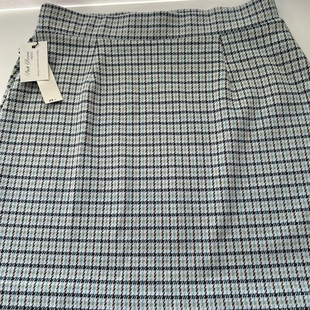 Crosby women’s size small park‎ Avenue stretch mini skirt pull on new tags